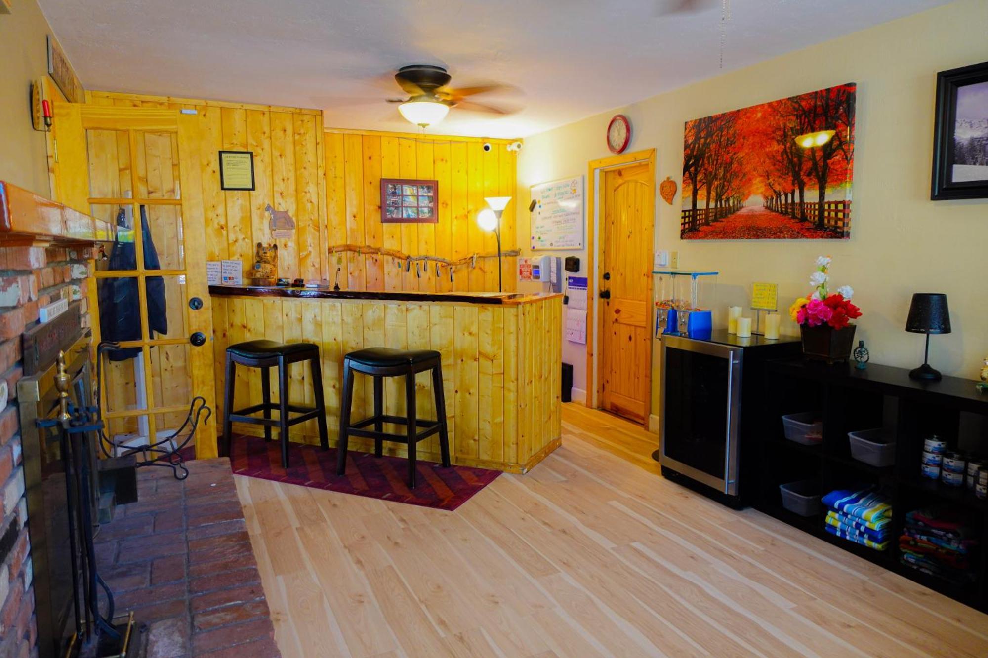 Sleepy Hollow Cabins And Hotel Crestline Bagian luar foto